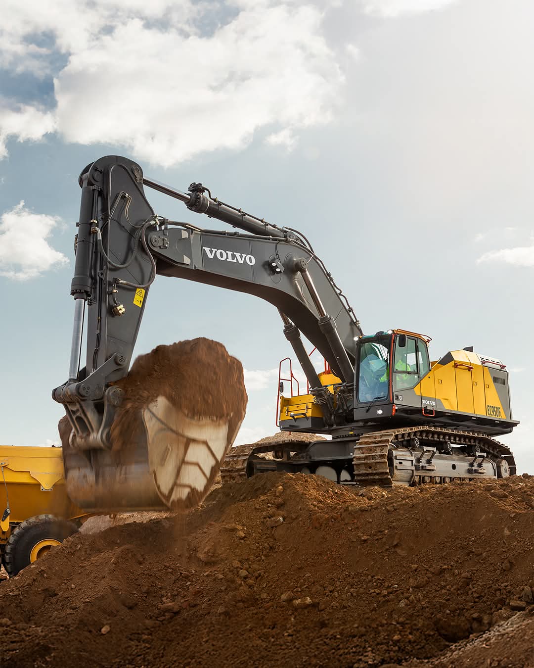 Excavator operator practical training at Ellena Training Institute