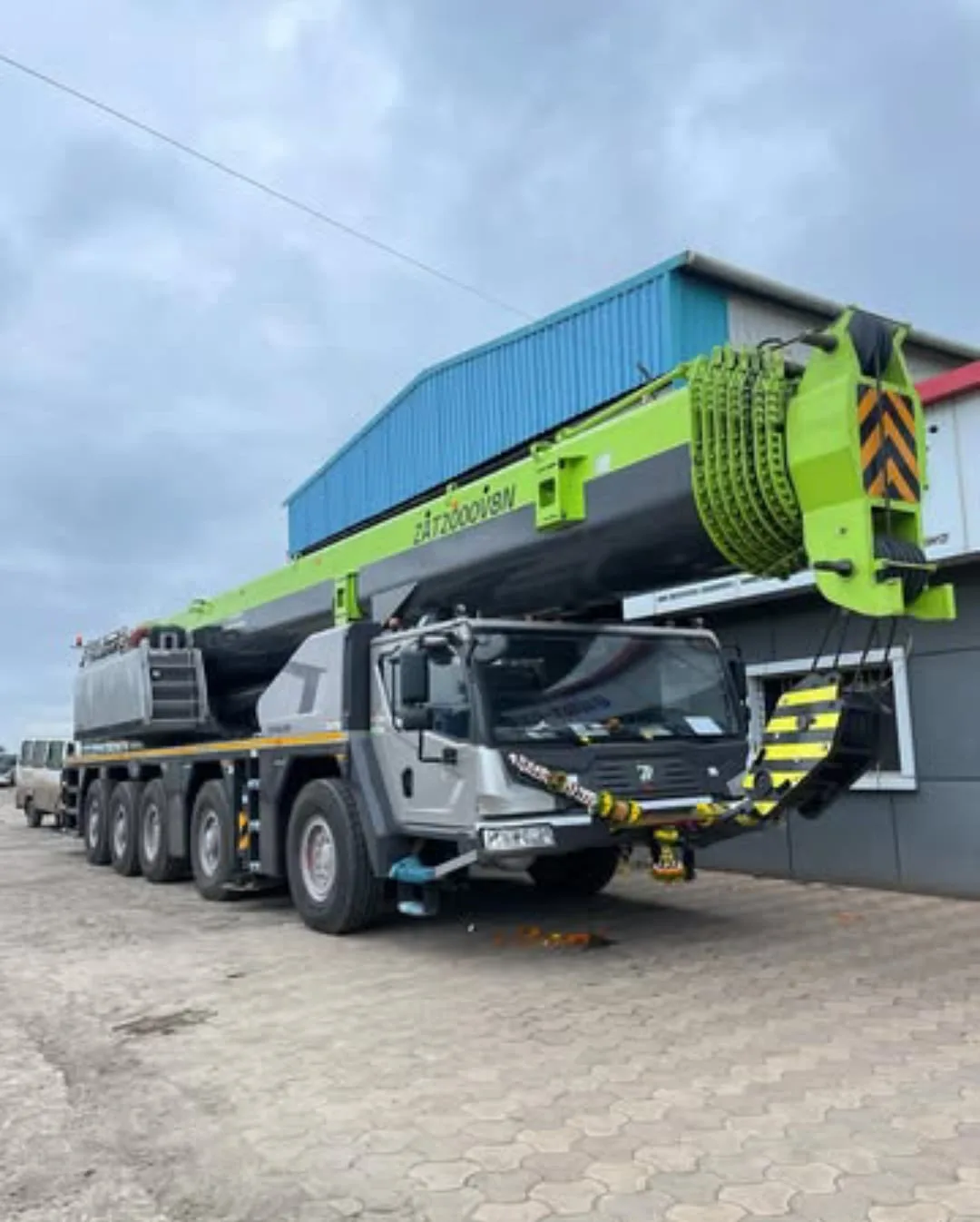 Mobile crane practical training at Ellena